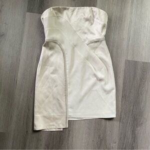 BCBG Max Azria Runway Strapless Ivory Asymmetrical Dress Bridal Wedding Size 12
